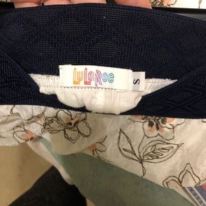 LuLaRoe Lucy skirt